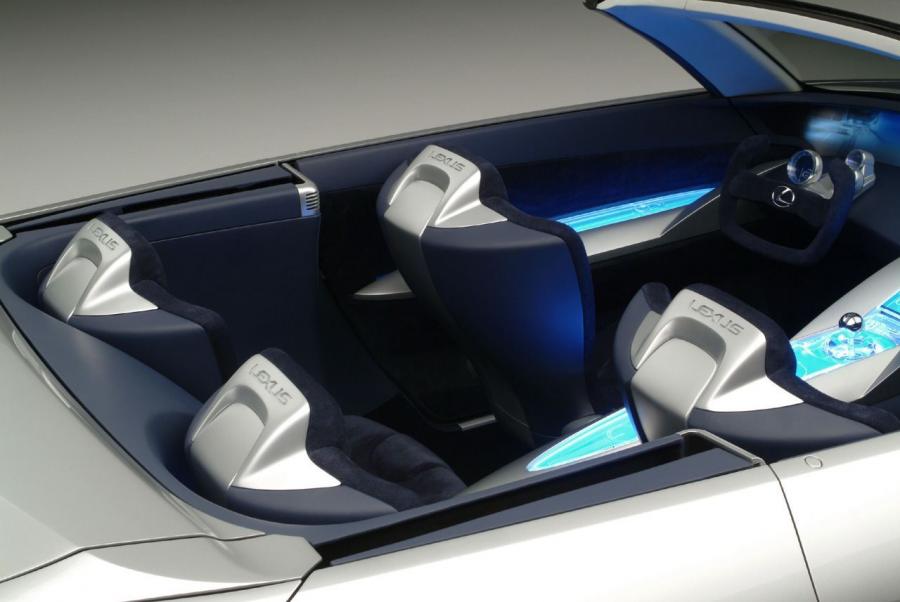  Lexus LF-C Concept 2004 года  (фото 57 из 112)
